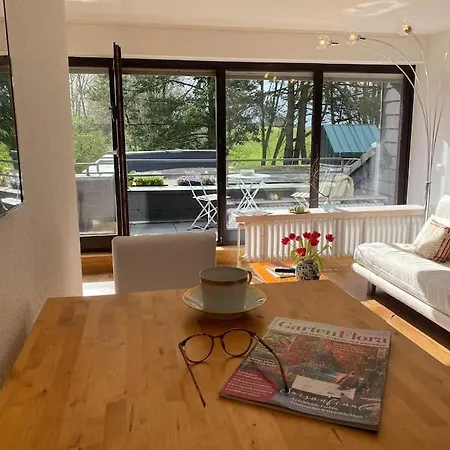 Grosse Loft- Glueck Im Gruenen * Rösrath