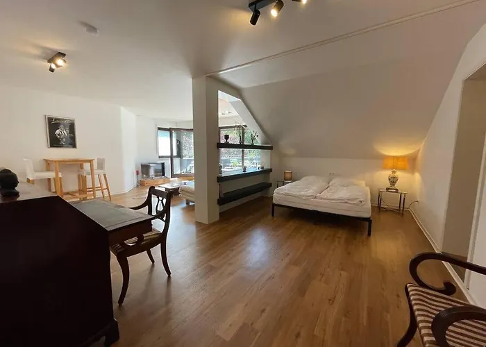 Grosse Loft- Glueck Im Gruenen * Rösrath